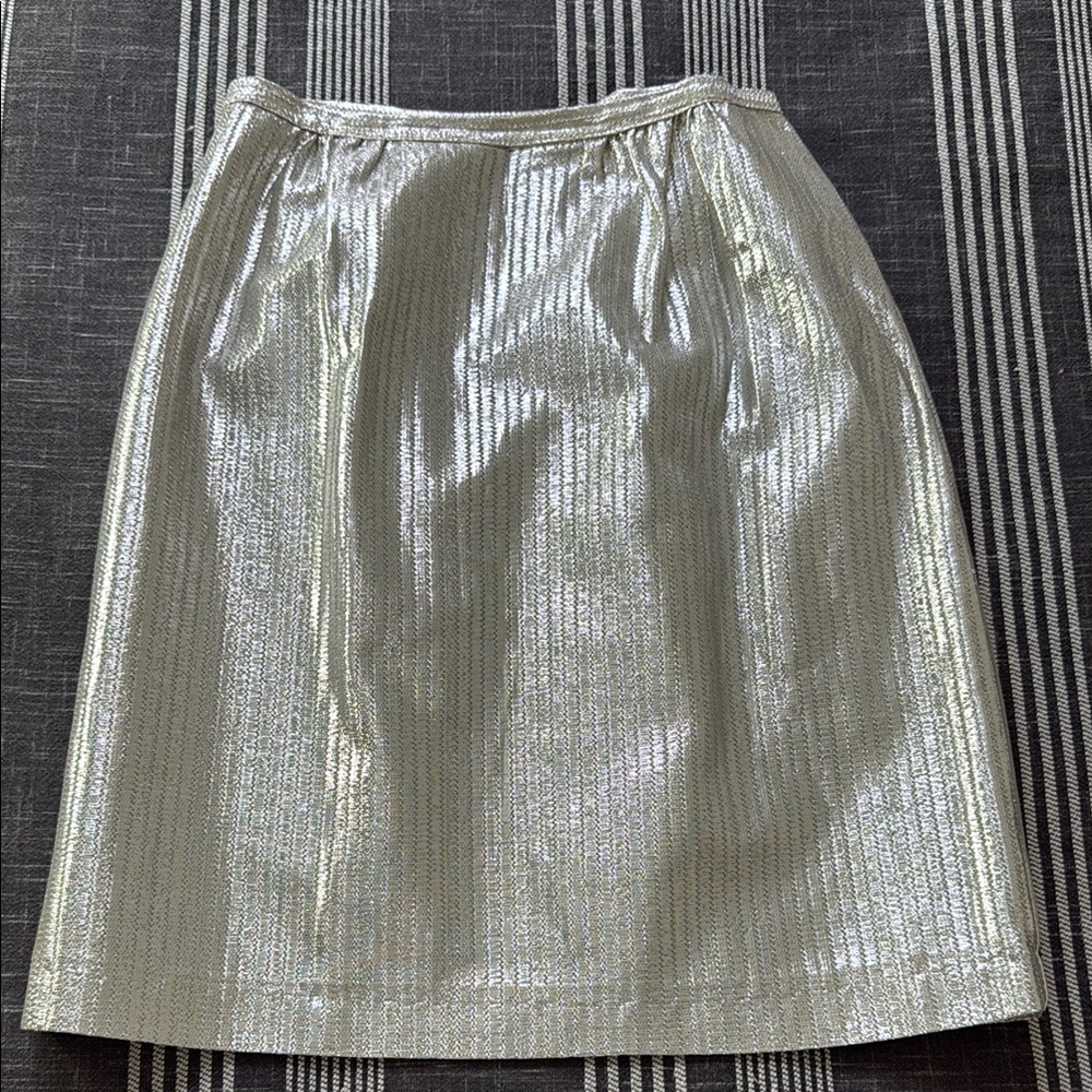 Silver Ribbed Knee-Length Pencil Skirt for Cocktail